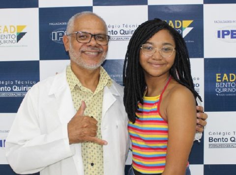 Isabelly Victoria de Souza - Formada em Química pelo Bentinho, foi aprovada no curso de Química na UNICAMP.